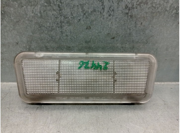 Recambio de luz interior para opel corsa b 1.7 diesel referencia OEM IAM 90460774 1230044 