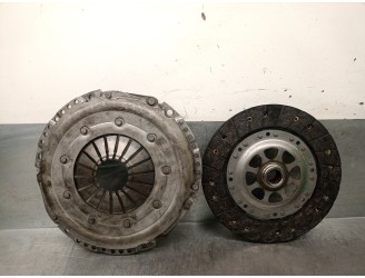 Recambio de kit embrague para volkswagen passat berlina (3b3) 1.9 tdi referencia OEM IAM 038141032N 038141032N 3082000555 SACHS