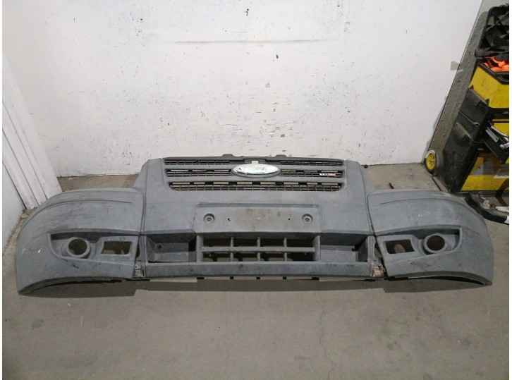 Recambio de paragolpes delantero para ford transit caja cerrada ´06 2.4 tdci cat referencia OEM IAM 1709130 1709130 