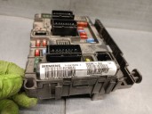 Recambio de caja reles / fusibles para citroën berlingo 1.9 diesel referencia OEM IAM 9650618580  T118470002J SIEMENS