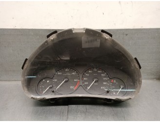 Recambio de cuadro instrumentos para citroën berlingo 1.9 diesel referencia OEM IAM 9656696080 6106LE 