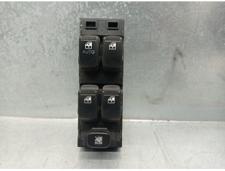 Replacement front left window regulator switch for Hyundai Getz (TB) 1.5 CRDi CAT OEM IAM reference 9357017100YU 935701C110X