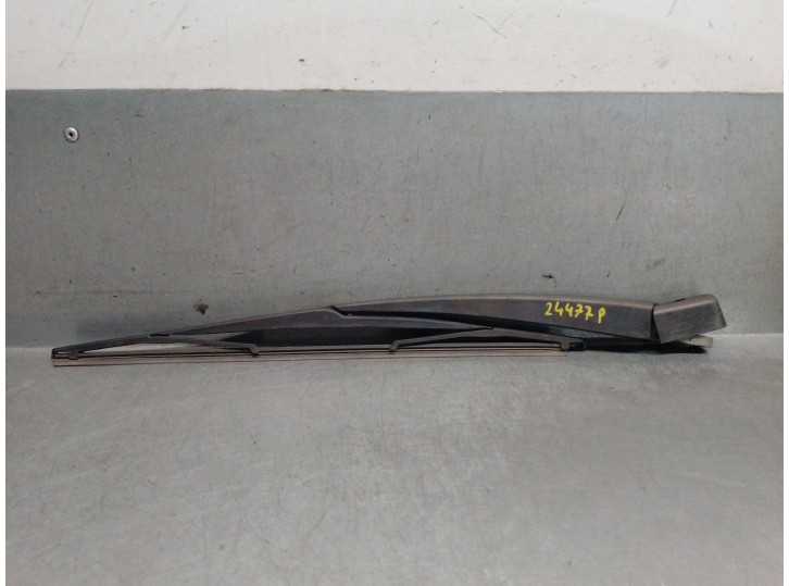 Recambio de brazo limpia trasero para peugeot 207 1.4 hdi referencia OEM IAM 6429AR 6429AR 