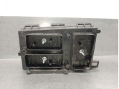 Recambio de caja reles / fusibles para opel astra h berlina 1.9 cdti referencia OEM IAM 13206754 HELLA
