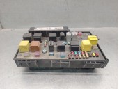 Recambio de caja reles / fusibles para opel astra h berlina 1.9 cdti referencia OEM IAM 13206754 HELLA