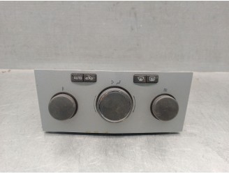 Recambio de mando climatizador para opel astra h berlina 1.9 cdti referencia OEM IAM 13250618 6822123 