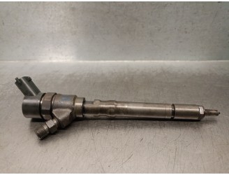 Recambio de inyector para hyundai getz (tb) 1.5 crdi cat referencia OEM IAM 3380027900  0445110126 BOSCH