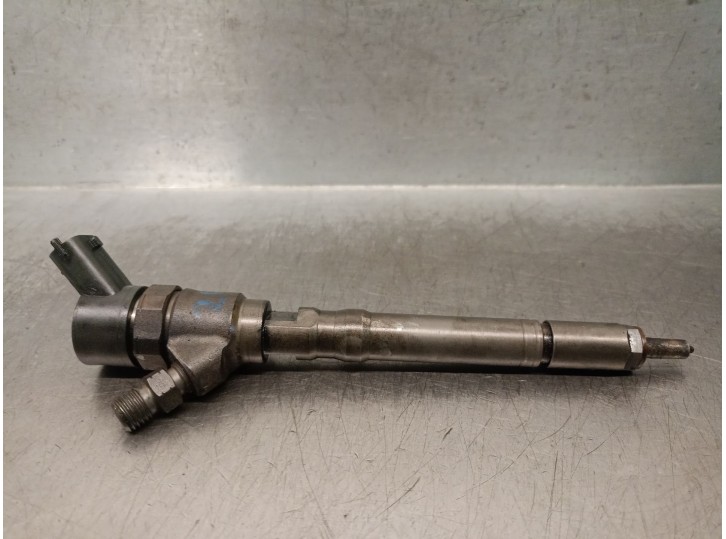 Recambio de inyector para hyundai getz (tb) 1.5 crdi cat referencia OEM IAM 3380027900  0445110126 BOSCH