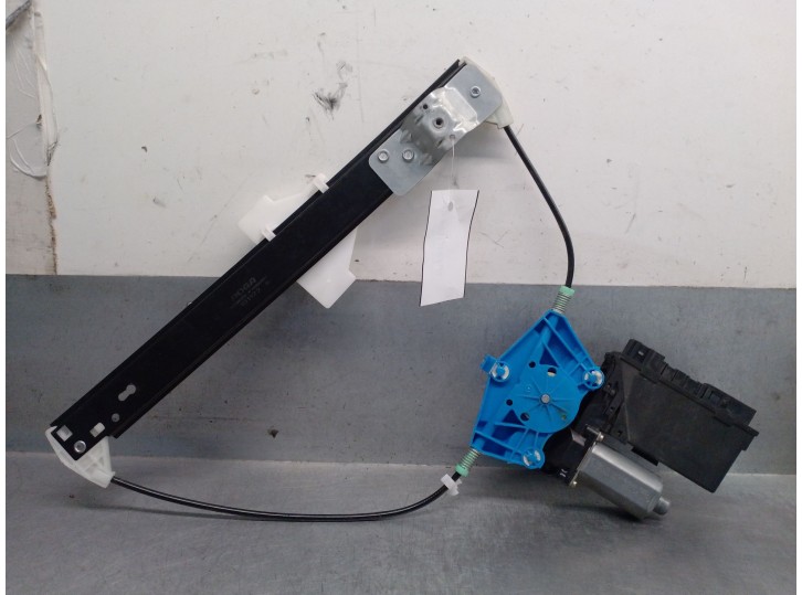 Recambio de elevalunas trasero derecho para audi a4 avant (8e5) 1.9 tdi referencia OEM IAM 8E0839462C 8E0839462C 