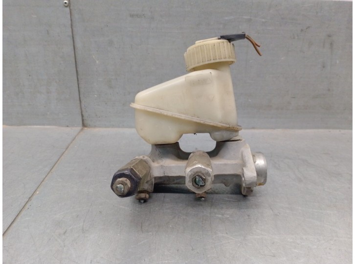 Recambio de bomba freno para opel corsa a 1.2 referencia OEM IAM 12ST 