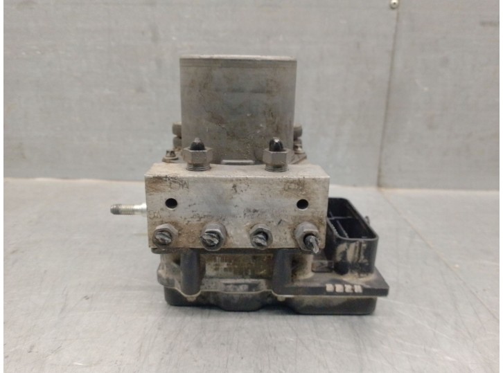 Recambio de abs para peugeot partner furgoneta/monovolumen 1.6 hdi 16v referencia OEM IAM 9674663480 1607953880 0265252224 BOSCH