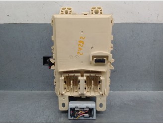 Recambio de caja reles / fusibles para kia rio iv (yb, sc, fb) 1.25 referencia OEM IAM 91950H8570  