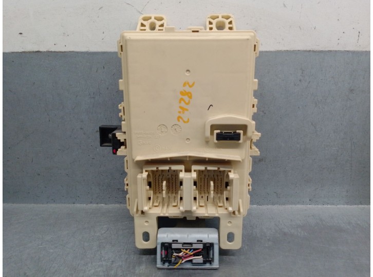 Recambio de caja reles / fusibles para kia rio iv (yb, sc, fb) 1.25 referencia OEM IAM 91950H8570  