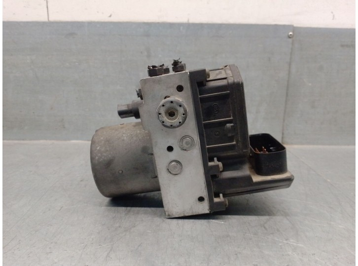Recambio de abs para audi a4 avant (8e5) 1.9 tdi referencia OEM IAM 8E0614517 8E0614517L 0265225048 BOSCH