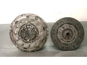Replacement clutch kit for Volvo S40 sedan 2.0 diesel cat OEM IAM reference 31367652 31367652 LUK