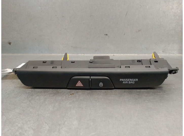 Recambio de warning para kia rio iv (yb, sc, fb) 1.25 referencia OEM IAM 93790H8010WK 93790H8010WK 