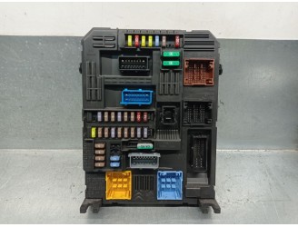 Recambio de caja reles / fusibles para citroën berlingo (er_, ec_) 1.5 bluehdi 100 referencia OEM IAM 9832880280  28709099