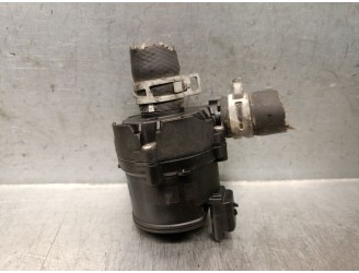 Recambio de bomba agua para dacia sandero iii 1.0 tce 90 referencia OEM IAM 144B06803R  0392023294 BOSCH