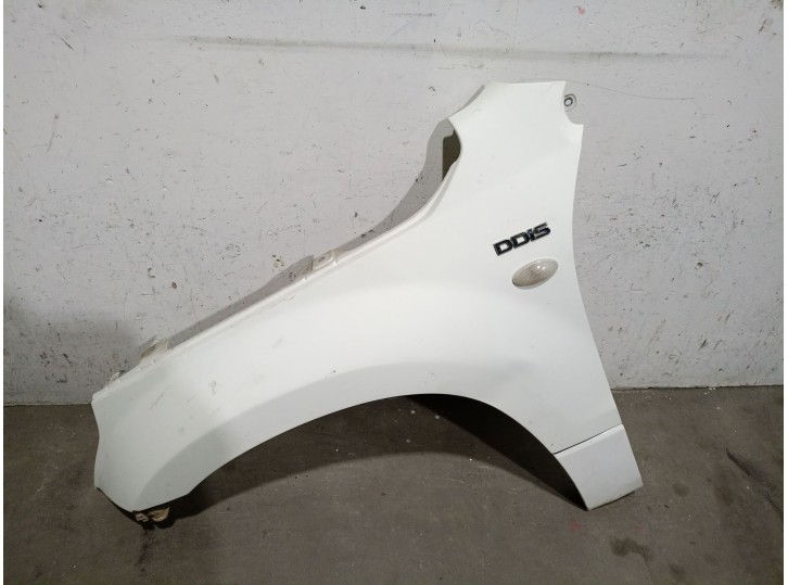 Recambio de aleta delantera izquierda para suzuki grand vitara jb (jt) 1.9 ddis turbodiesel referencia OEM IAM 5770065810 577006