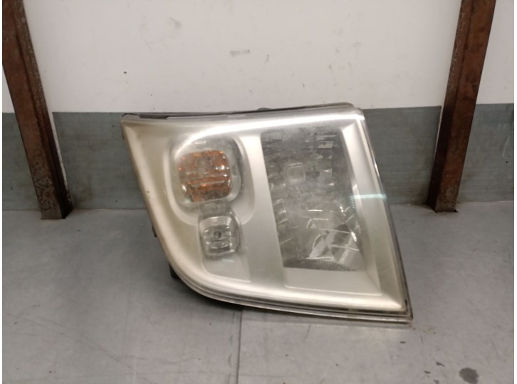 Recambio de faro derecho para ford transit caja cerrada ´06 2.4 tdci cat referencia OEM IAM 6C1113W030DC 6C1113W030DC 