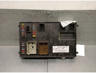 Recambio de caja reles / fusibles para ford transit caja cerrada ´06 2.4 tdci cat referencia OEM IAM 8C1T14A073CB  5WK48948L SIE
