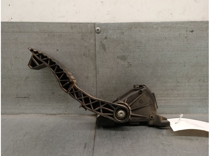 Recambio de potenciometro pedal para renault laguna ii (bg0) 2.2 dci turbodiesel referencia OEM IAM 8200002904 8200002904 