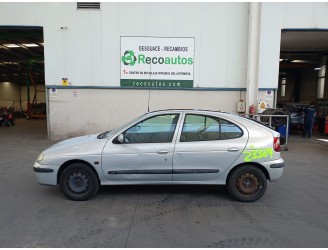 renault megane i fase 2 berlina (ba0) del año 2002