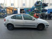 renault megane i fase 2 berlina (ba0) del año 2002