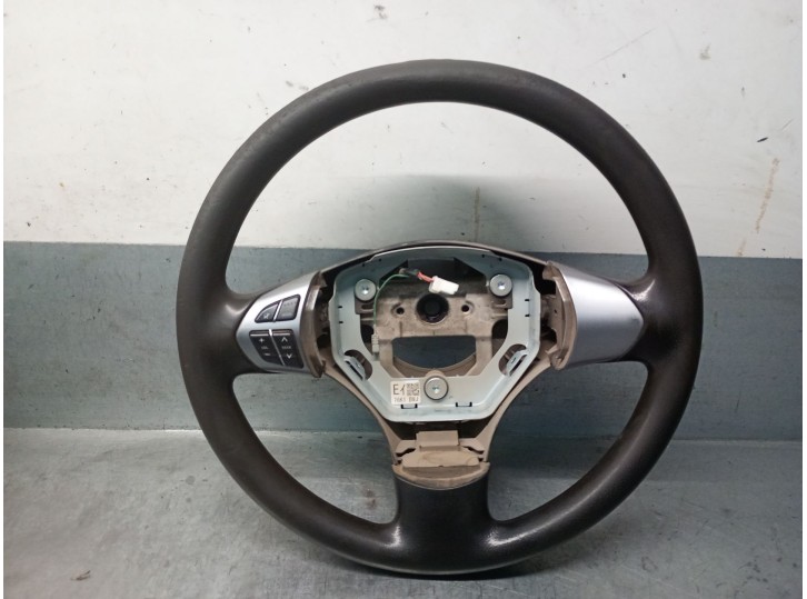 Recambio de volante para suzuki grand vitara jb (jt) 1.9 ddis turbodiesel referencia OEM IAM 4811076K10BWJ 4811076K10BWJ 