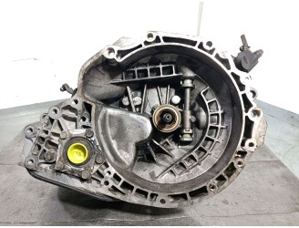 Recambio de caja cambios para chevrolet aveo 1.4 cat referencia OEM IAM BSW3944 96813261 8Y029250