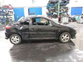 peugeot 206 berlina del año 2002