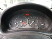 peugeot 206 berlina del año 2002