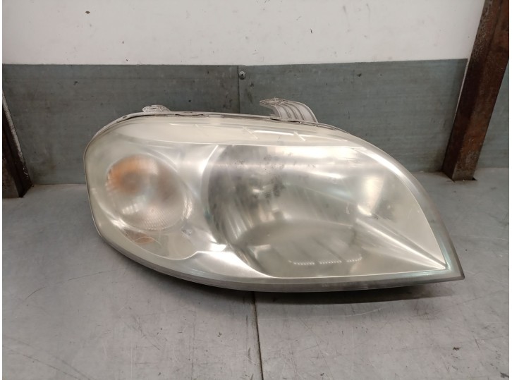 Recambio de faro derecho para chevrolet aveo 1.4 cat referencia OEM IAM 96650522 96650522 