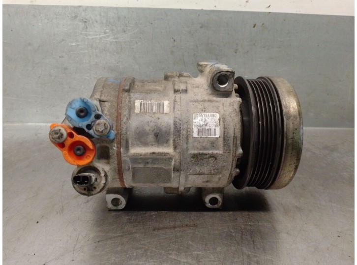 Recambio de compresor aire acondicionado para fiat grande punto (199) 1.4 referencia OEM IAM 55194880 55194880 4471902151 DENSO