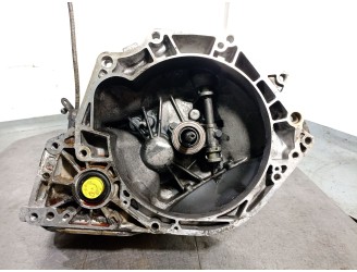 Recambio de caja cambios para opel corsa a 1.2 referencia OEM IAM W394  A16271W394