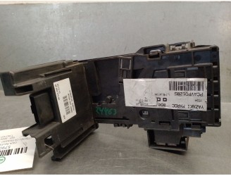 Recambio de caja reles / fusibles para citroën c4 picasso i monospace (ud_) 2.0 hdi 135 referencia OEM IAM 9666527580  97993N02 