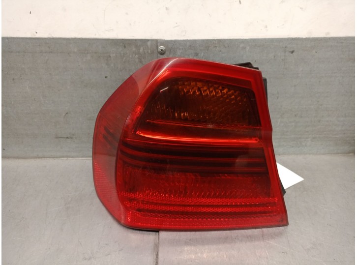 Replacement left rear tail light for BMW 3 (E90) 318 D OEM IAM reference 6937457 63216937457 