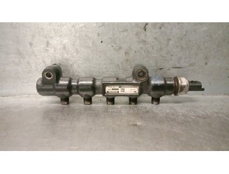 Recambio de rampa inyectora para peugeot 407 sw 1.6 hdi referencia OEM IAM 9654592680 1570G2 