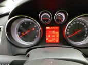 opel astra j lim. del año 2015