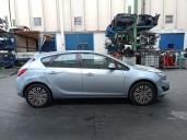 opel astra j lim. del año 2015