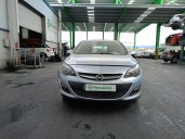 opel astra j lim. del año 2015
