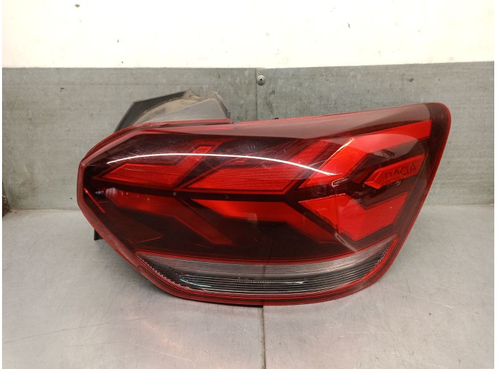 Recambio de piloto trasero derecho para dacia sandero iii 1.0 tce 90 referencia OEM IAM 265509530R H4DF4 