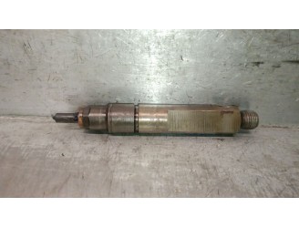 Recambio de inyector para renault megane i coach (da0/1_) 1.9 dti (da0n) referencia OEM IAM 7700112883 0432193611 BOSCH