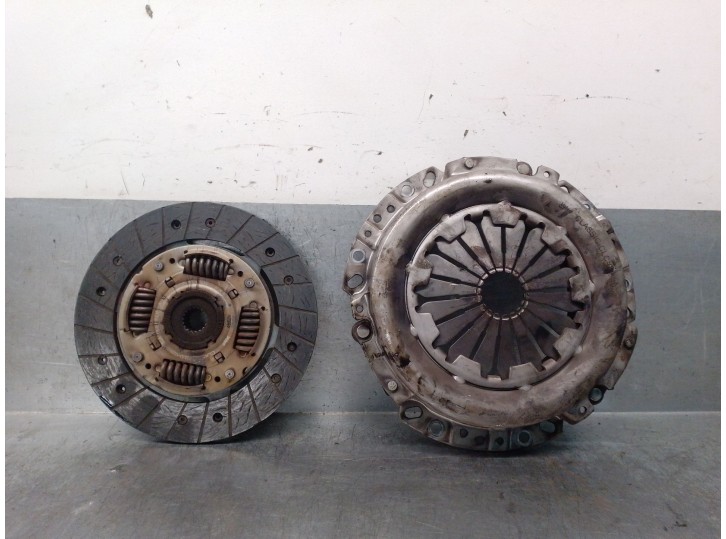 Recambio de kit embrague para citroën berlingo 1.9 diesel referencia OEM IAM 2051A9 2051A9 VALEO