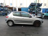 peugeot 206 berlina del año 2002