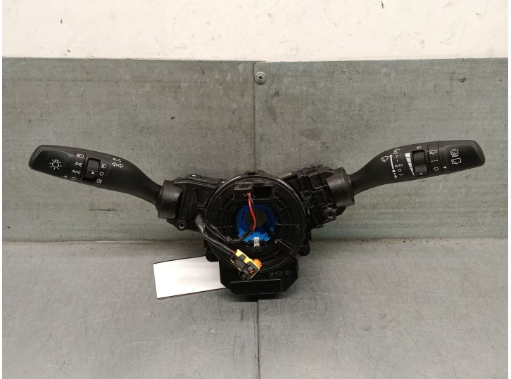 Recambio de mando luces para kia carens iv 1.7 crdi referencia OEM IAM 93410A4631 93410A4631 