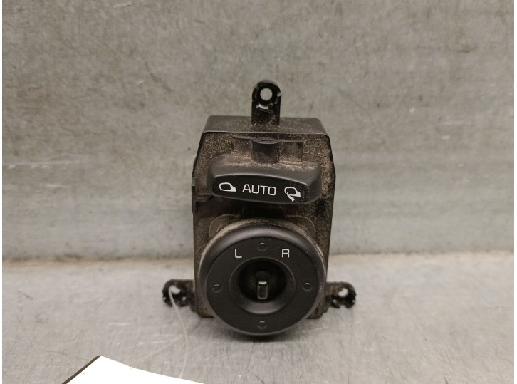 Recambio de mando retrovisor para kia carens iv 1.7 crdi referencia OEM IAM 93540A4000 93540A4000CA 