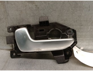 Recambio de maneta interior delantera izquierda para kia carens iv 1.7 crdi referencia OEM IAM 83613RP000 82484A4000 