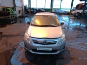 toyota auris del año 2010