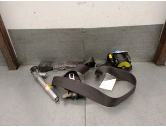 Recambio de cinturon seguridad delantero izquierdo para kia carens iv 1.7 crdi referencia OEM IAM 88810A4200 88810A4200DCM 